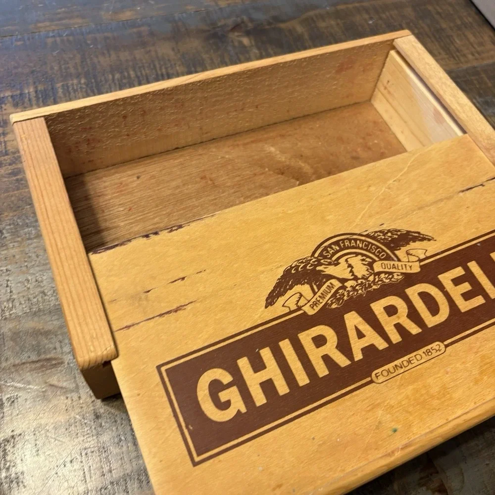 Vintage Ghirardelli Chocolate Wooden Box Slide Opening Pine Candy Logo
